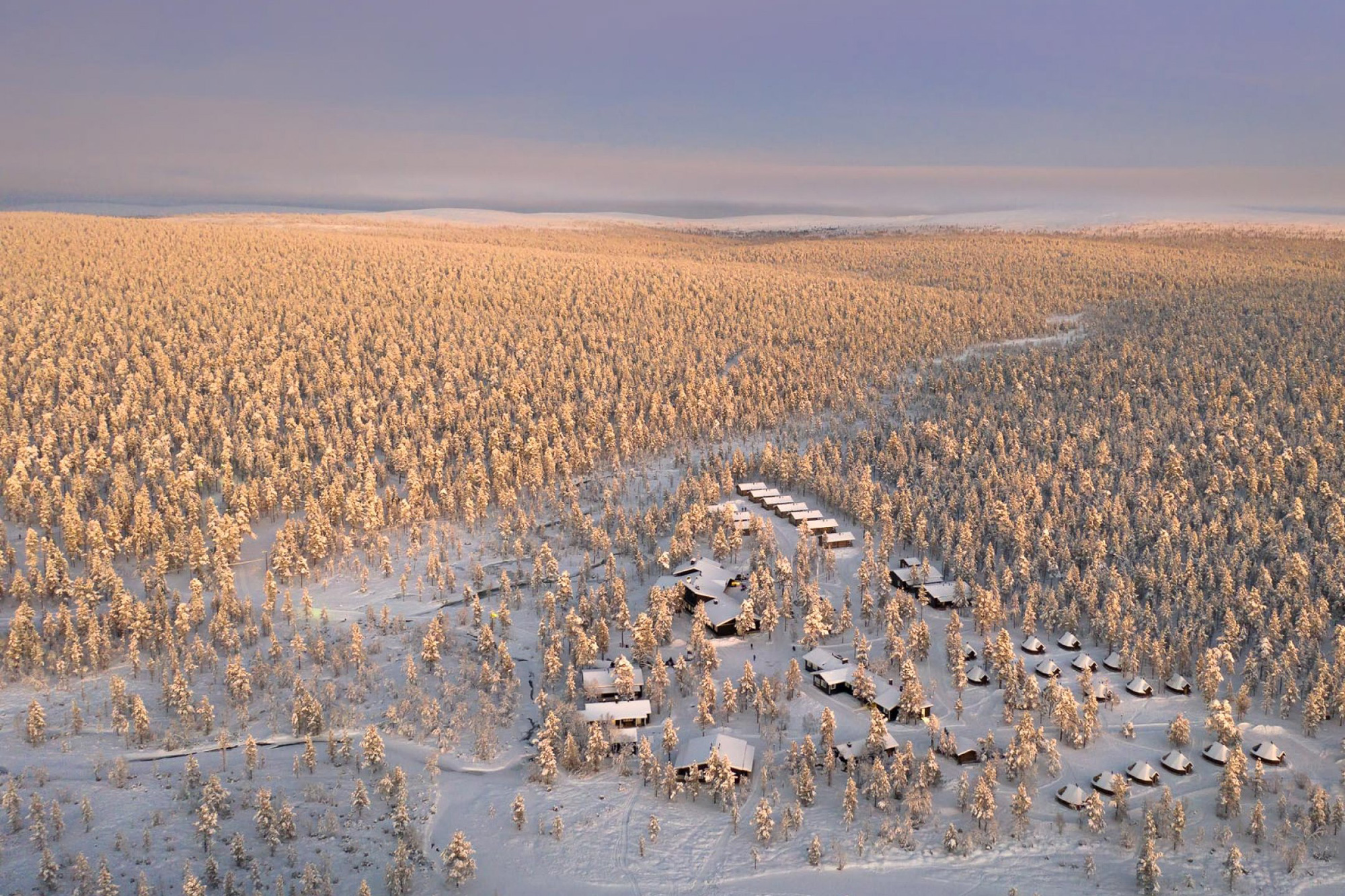 Wilderness Hotel Muotka Sodankylä Finland stay Northern Lights