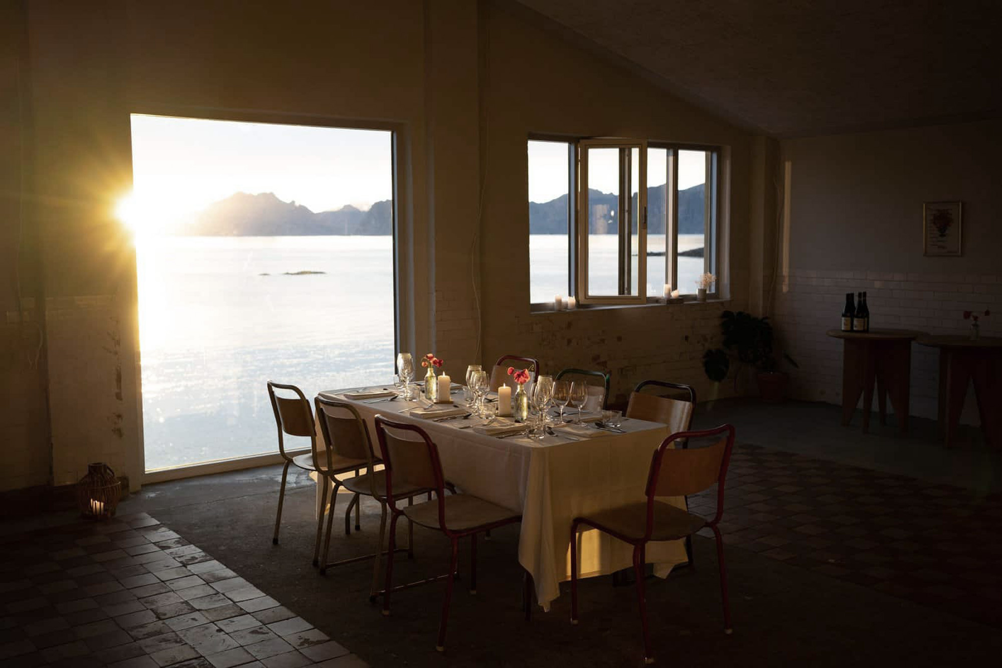 Trevarefabrikken Henningsvær Nordland Norway hotel cultural review