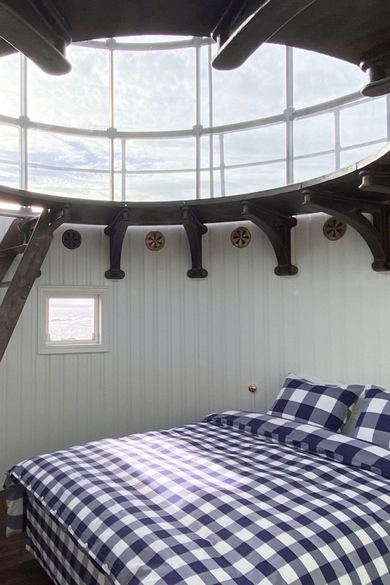 The 15 Best Hotels to Stay in Norway to See the Northern Lights